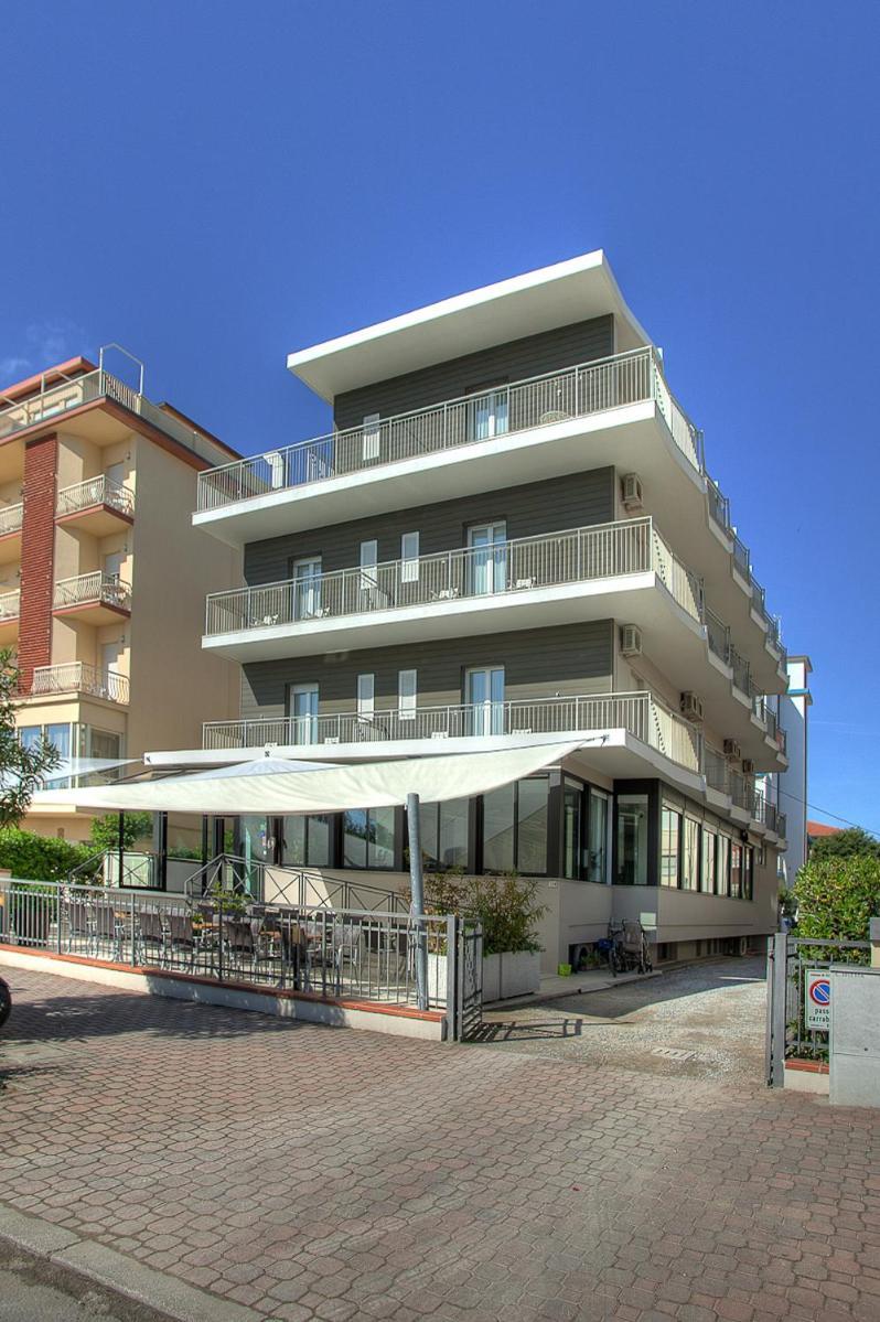 Hotel Rudy تّشيرفييا المظهر الخارجي الصورة