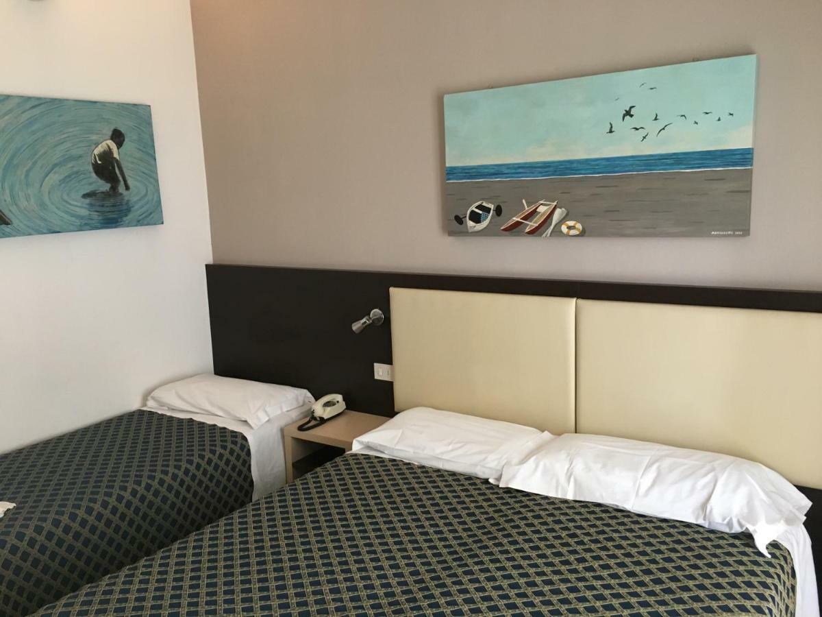 Hotel Rudy تّشيرفييا المظهر الخارجي الصورة
